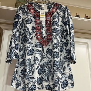 NWT Charter Club - Embroidered neck Tunic - Petite Medium.